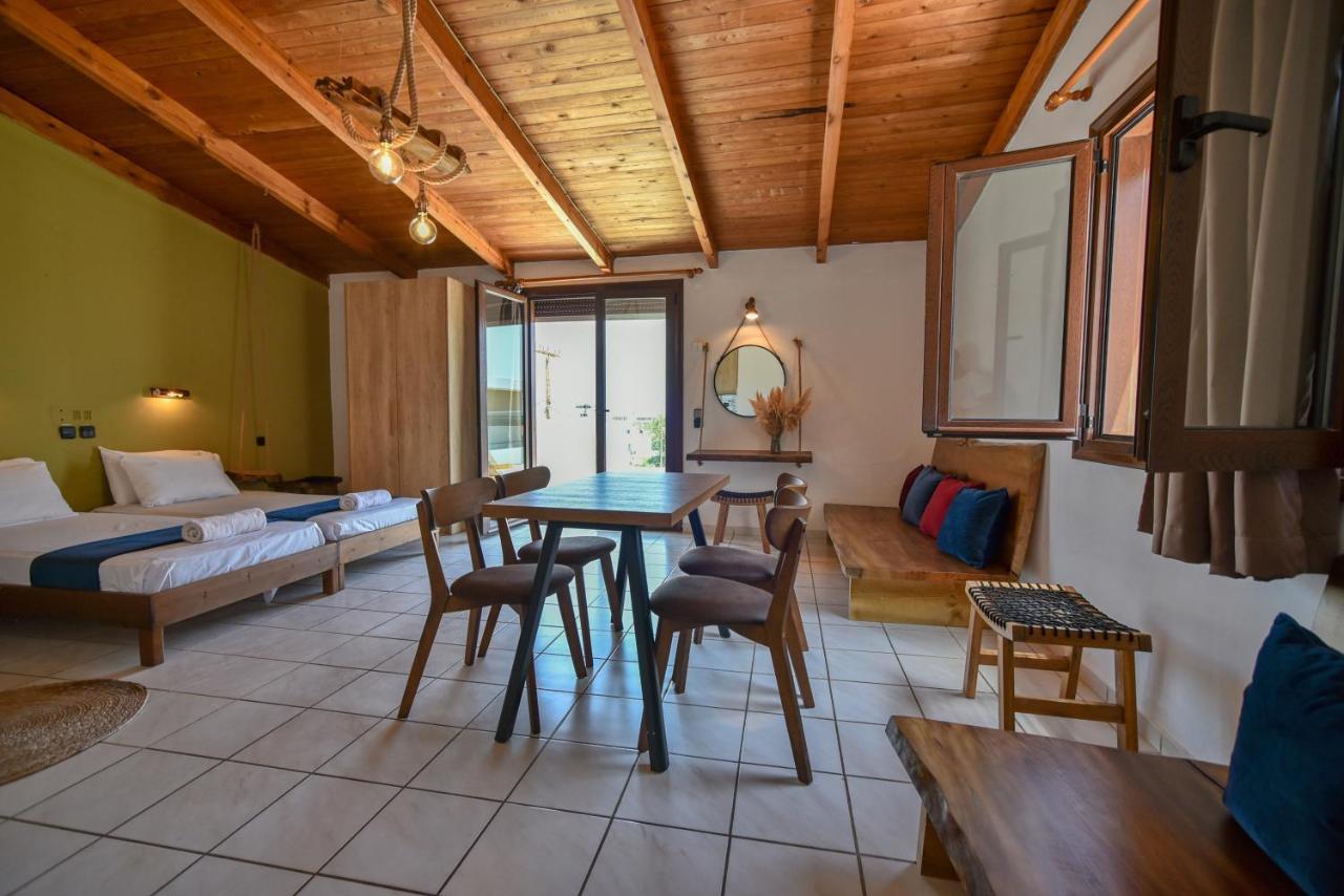 Iraklis Apartments Stalida Buitenkant foto