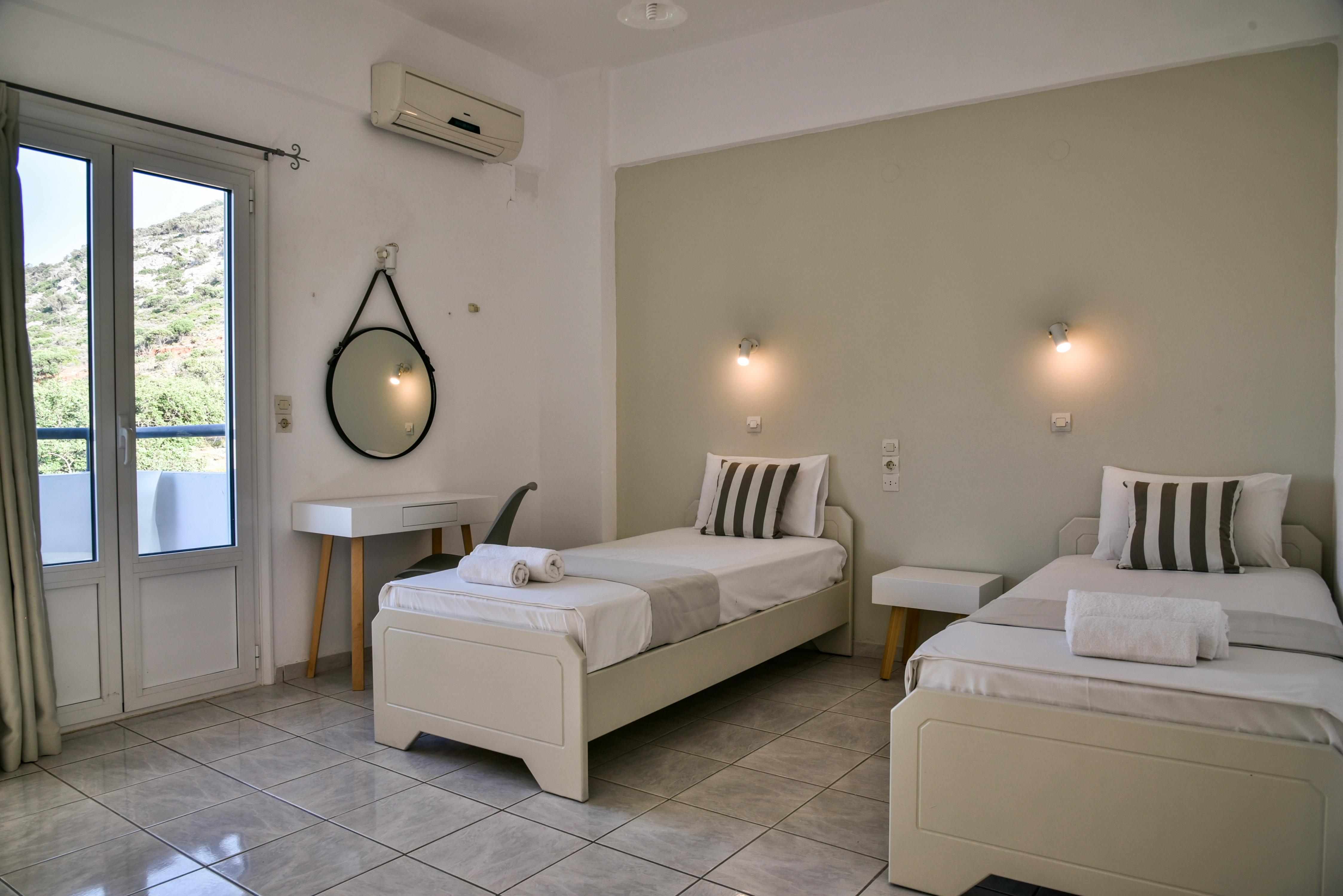 Iraklis Apartments Stalida Buitenkant foto