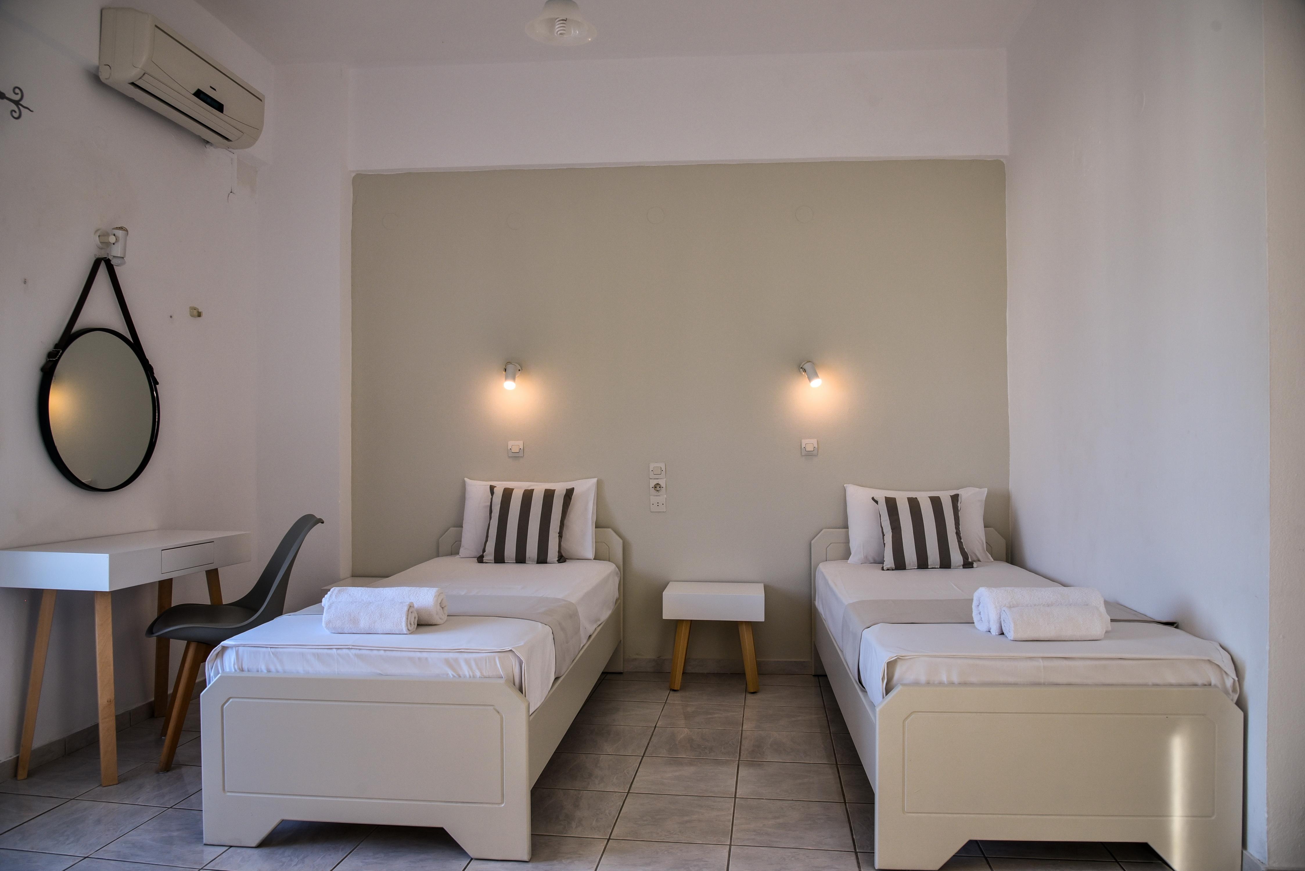 Iraklis Apartments Stalida Buitenkant foto