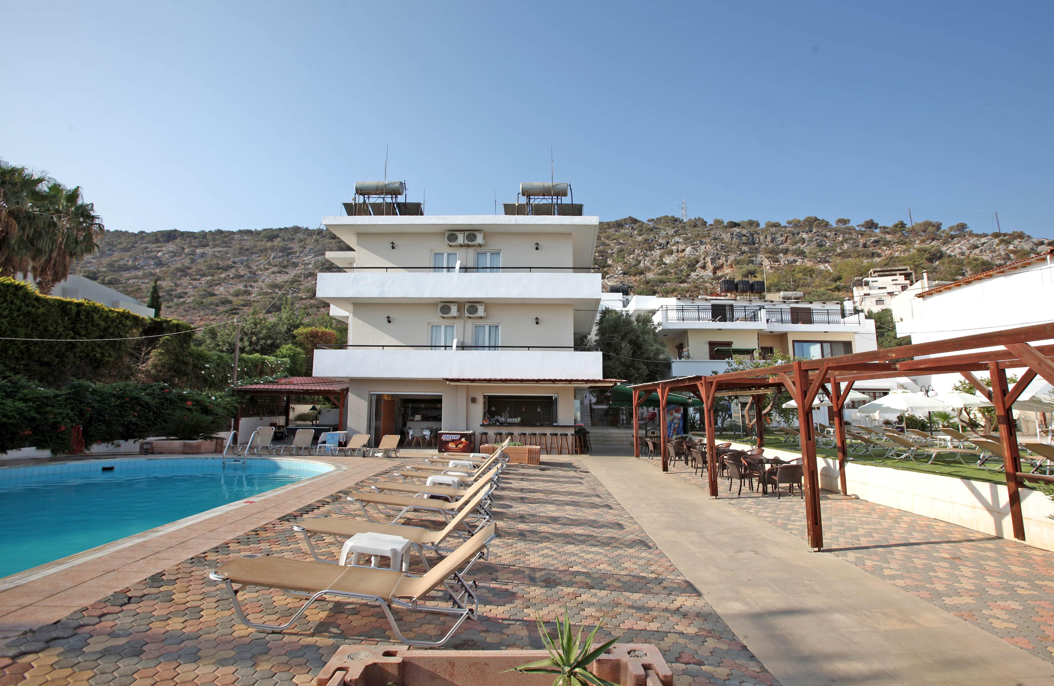 Iraklis Apartments Stalida Buitenkant foto
