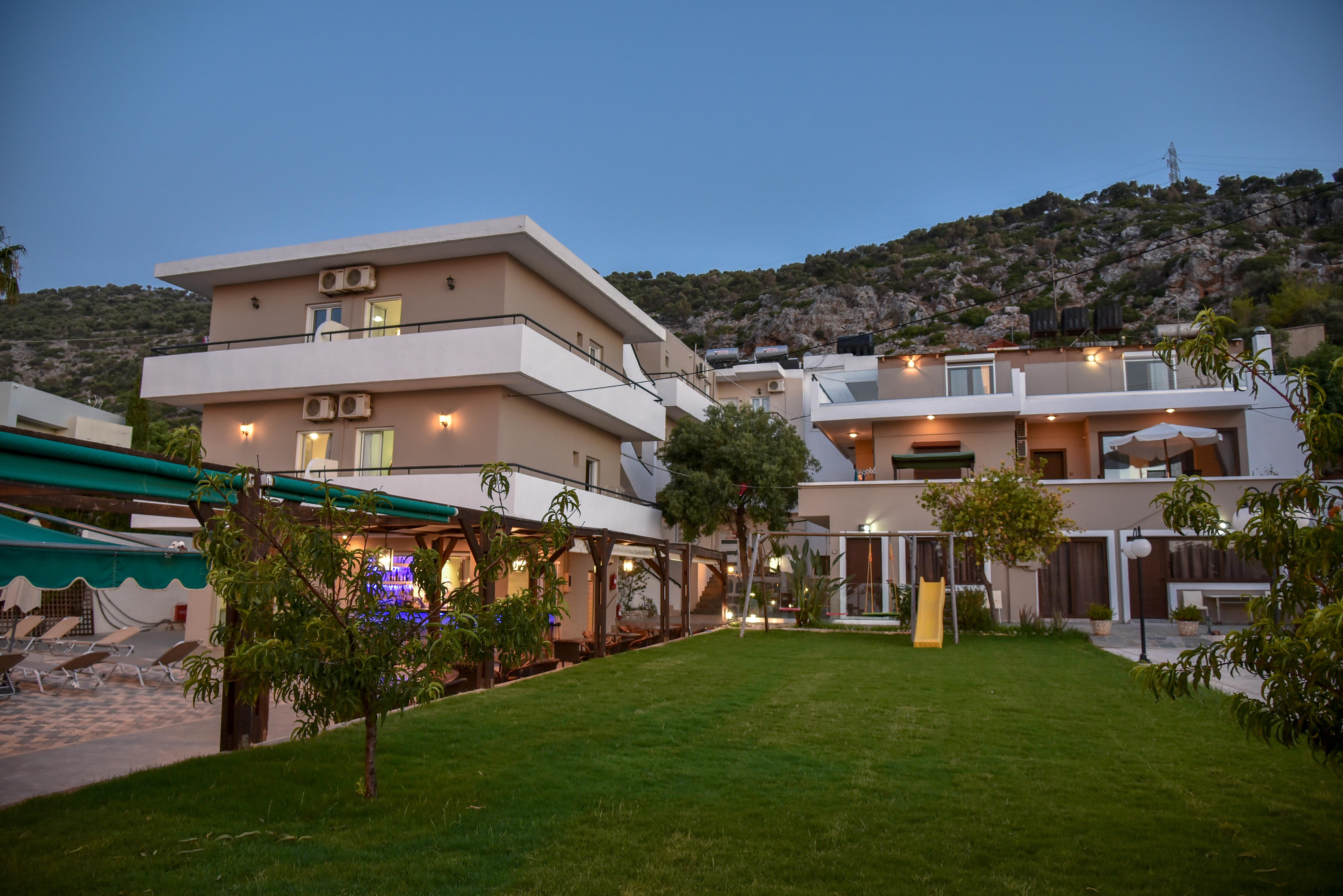 Iraklis Apartments Stalida Buitenkant foto