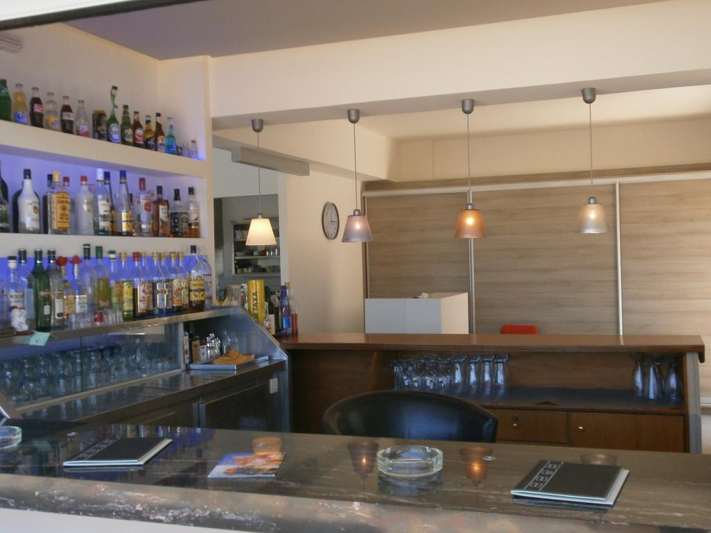 Iraklis Apartments Stalida Buitenkant foto