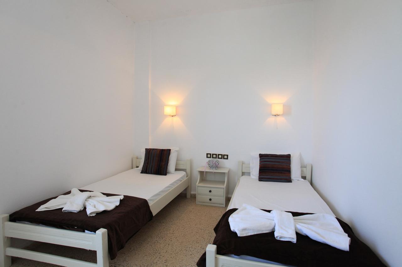 Iraklis Apartments Stalida Buitenkant foto