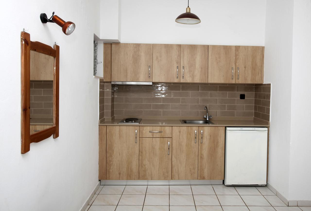 Iraklis Apartments Stalida Buitenkant foto